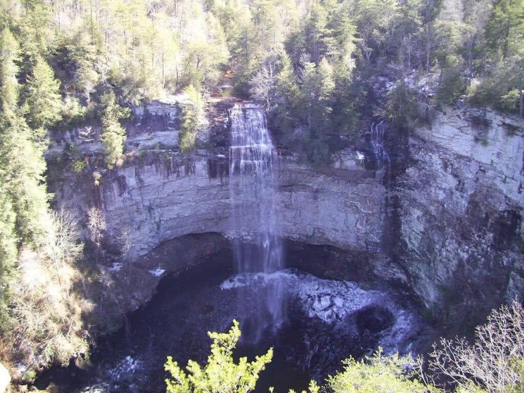 Tn State Parks Open! Hikes, Waterfalls, Firepits! Spencer Luaran gambar